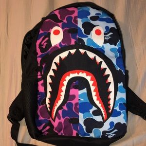 💥Faux BAPE (bathing ape) backpack gr8 condition